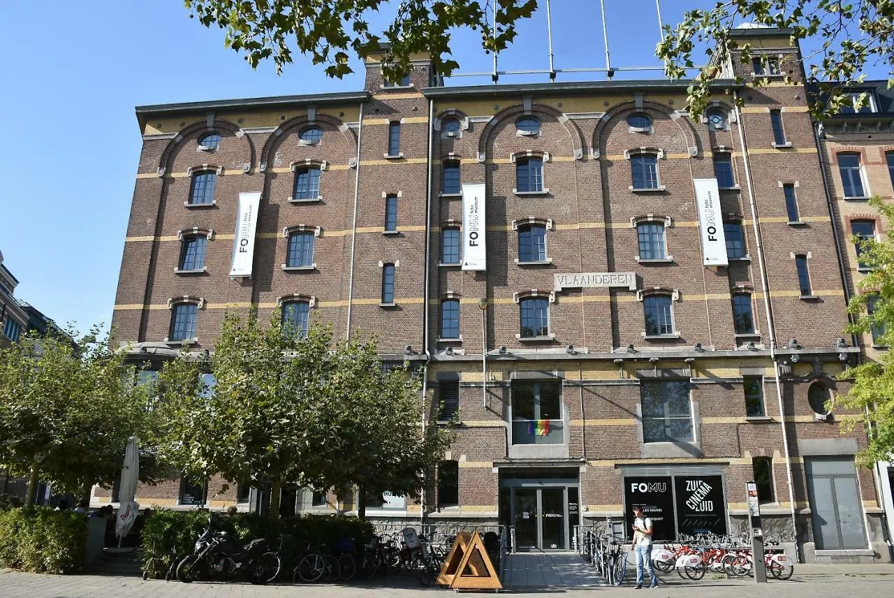 B&B - Apartment - Peace In The City Antwerp Belgium