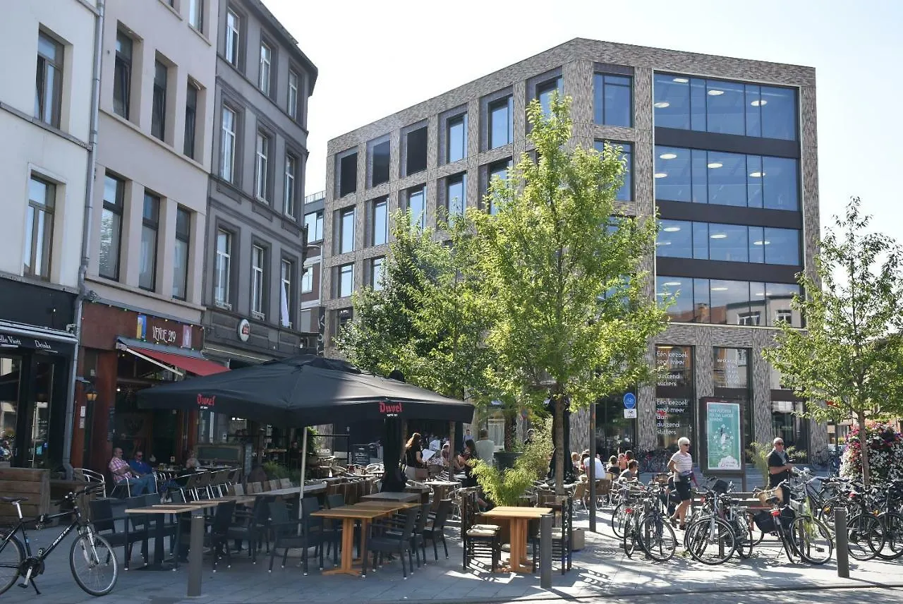 B&B - Apartment - Peace In The City Antwerp Belgium